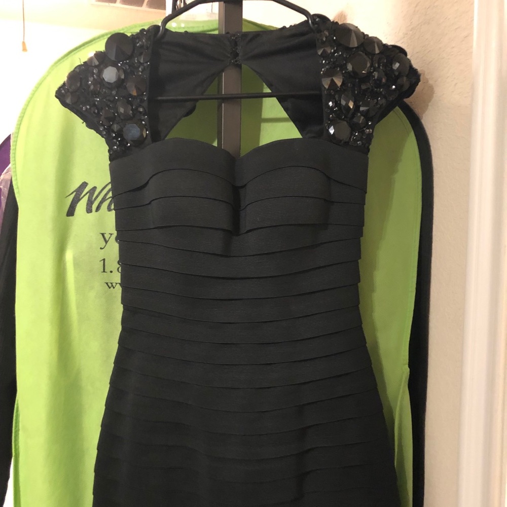 Black Sherri hill bandage dress